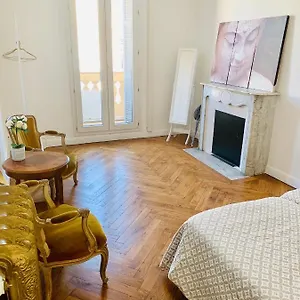 Appartement Le Charme Du Bourgeois, Nice